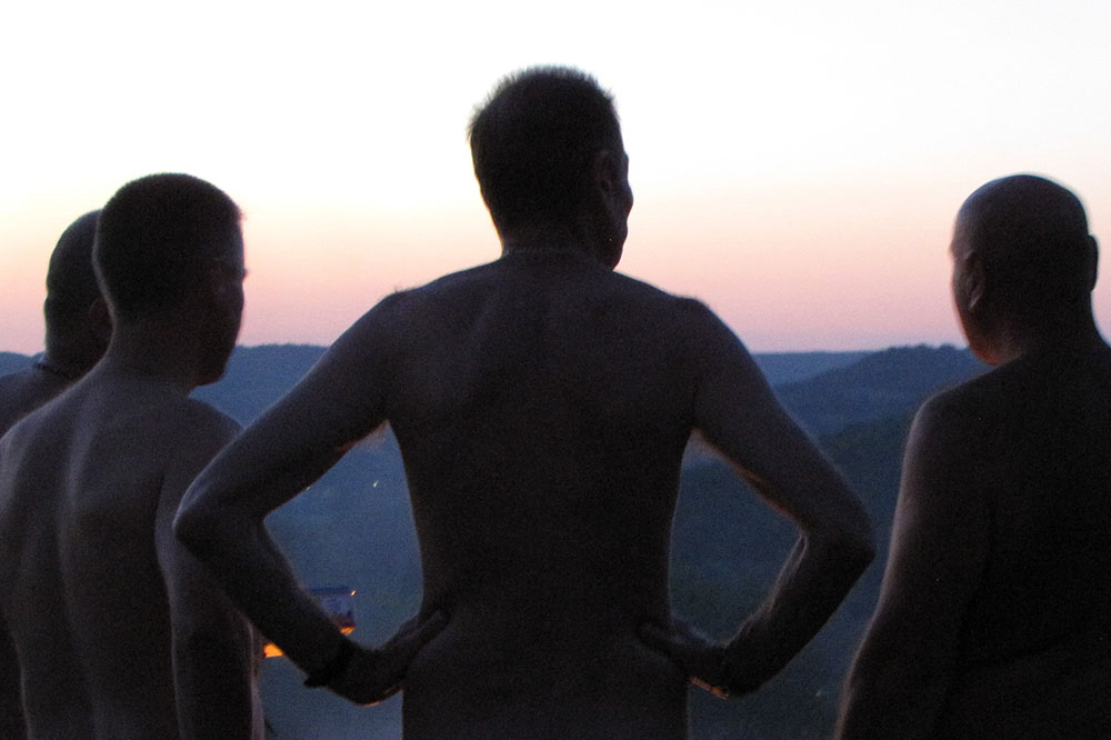 2015/2025 : hommage à Charlie et expression naturiste