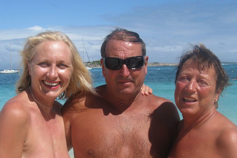 Margaux Cassan parle de naturisme et de bronzage
