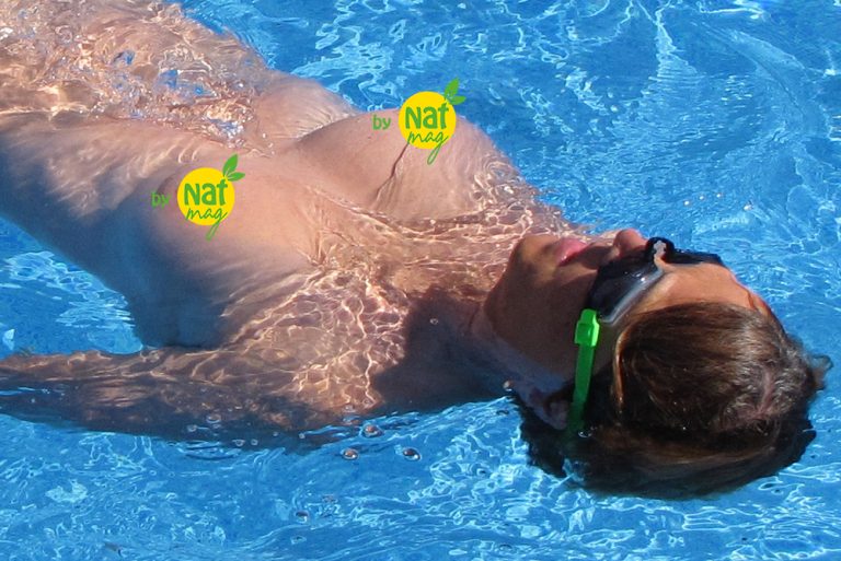 L’été arrive, les seins nus dérangent…