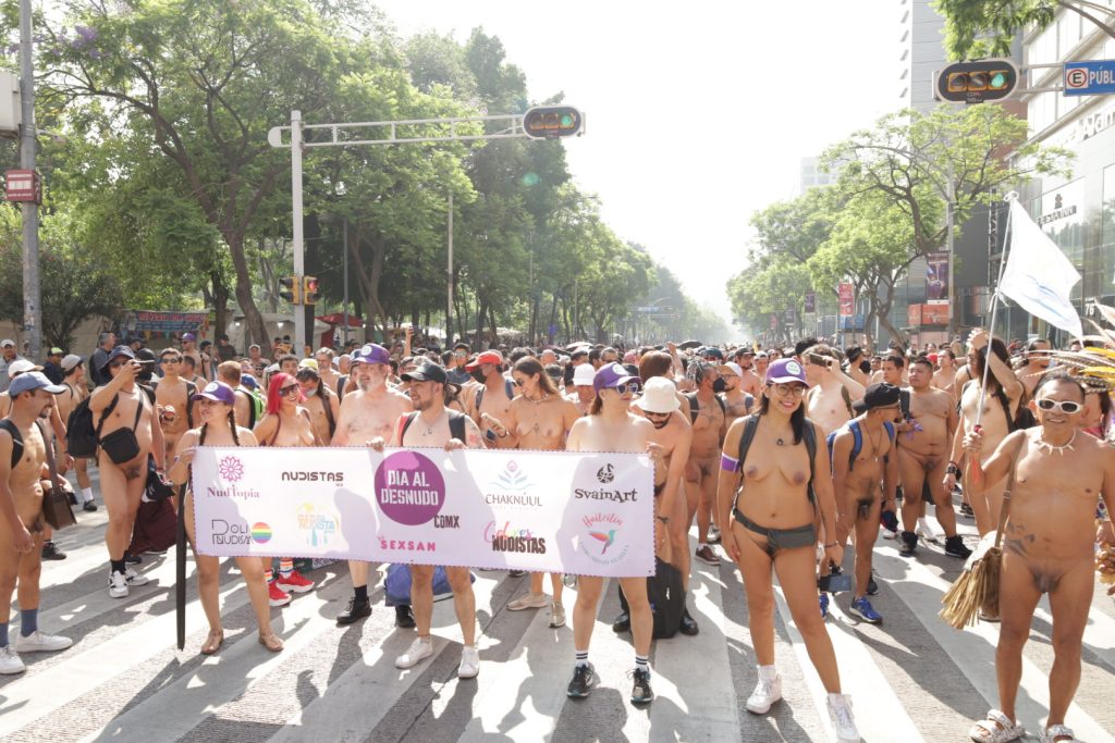 Día al Desnudo 2025 : La Ciudad de México célèbre la liberté corporelle