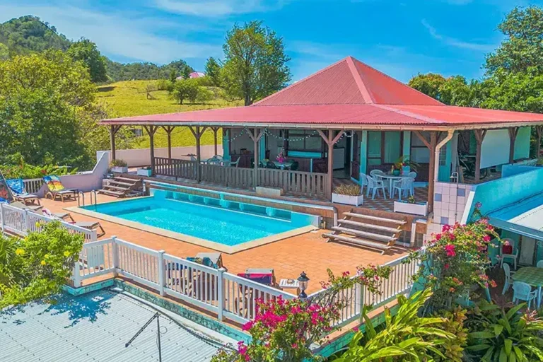 En Guadeloupe, le Paradis saintois n’est plus naturiste
