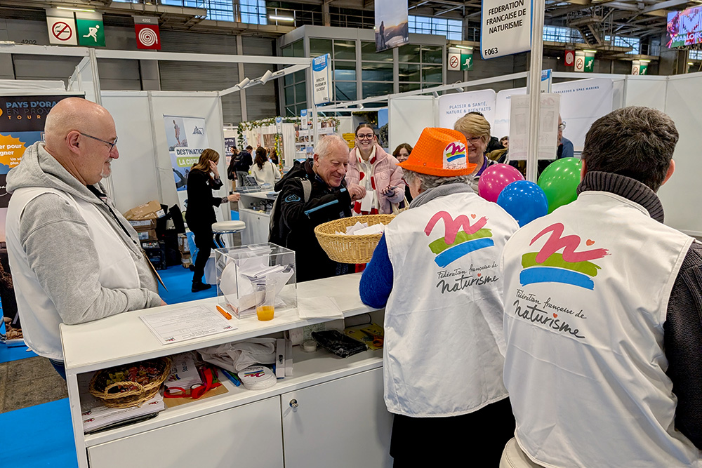 Le naturisme en salon à Paris et Toulouse