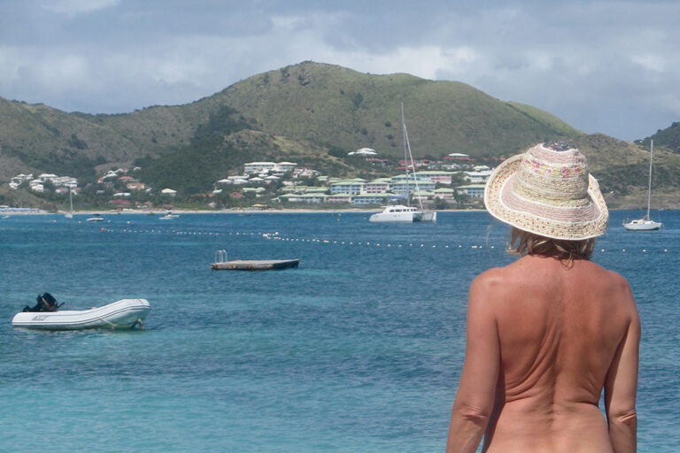 Un hôtel naturiste annoncé à Saint-Martin