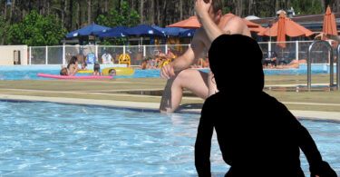 canada-:-une-enfant-interdite-de-naturisme