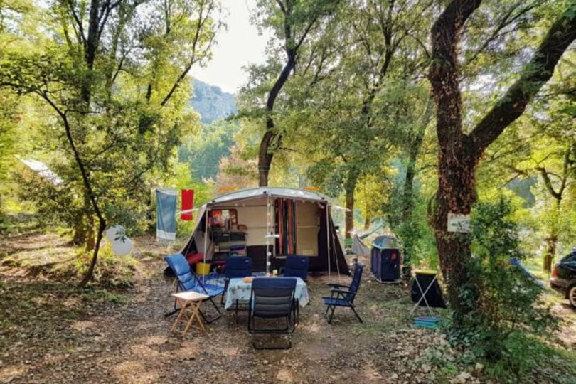 le-camping-du-chateau-de-fereyrolles-est-reouvert