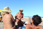 les-naturistes-heraultais-s’associent-pour-une-plage