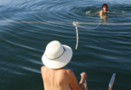 nautena,-entre-voile-et-plongee-naturiste
